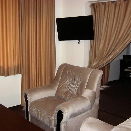 Malko Tŭrnovo Motel Koziyat Rog מראה חיצוני תמונה